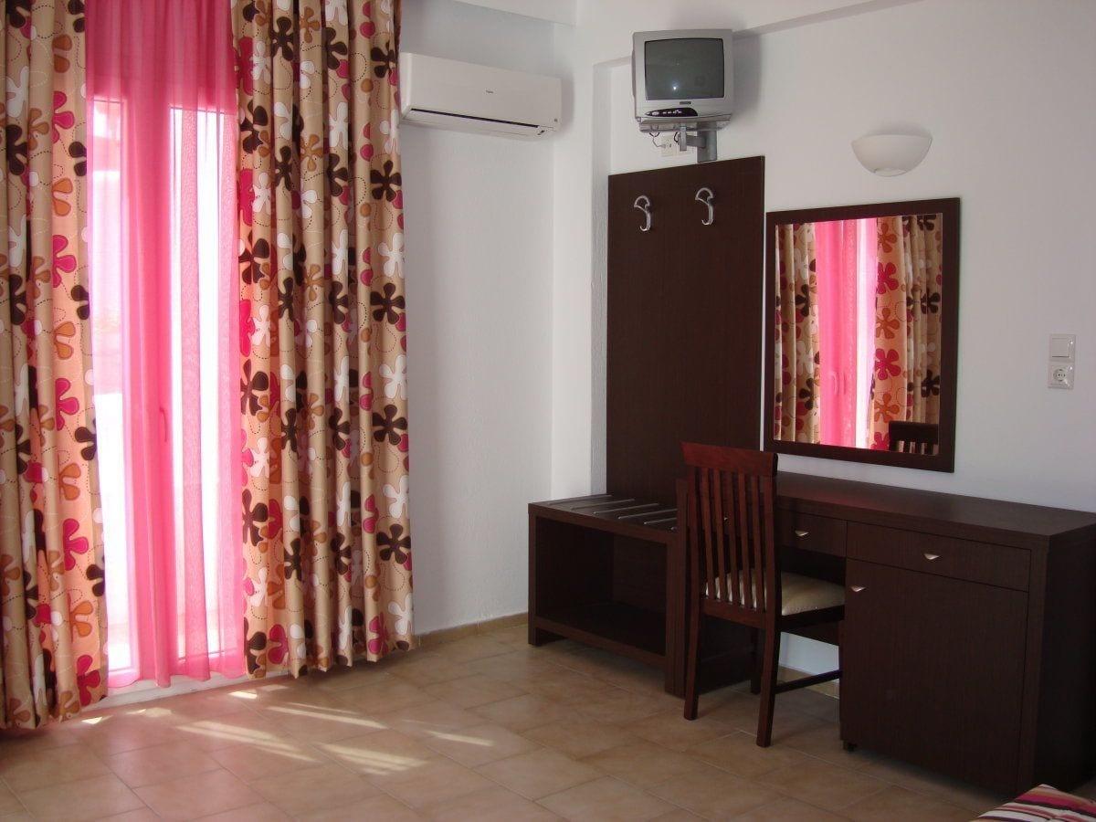 Elena Studios & Suites Ornos  Exterior foto