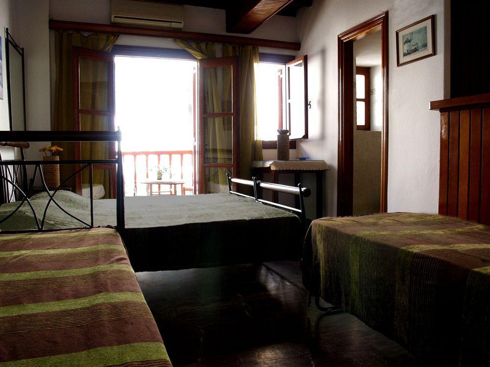 Elena Studios & Suites Ornos  Exterior foto