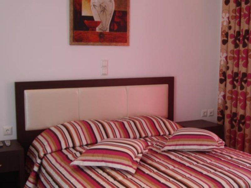 Elena Studios & Suites Ornos  Exterior foto